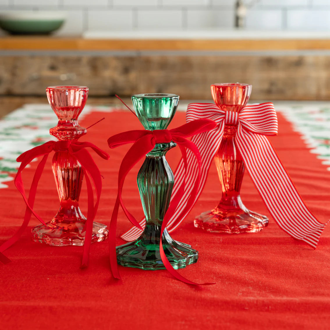 Christmas Red Velvet Bows 8 Pk By Penny Black