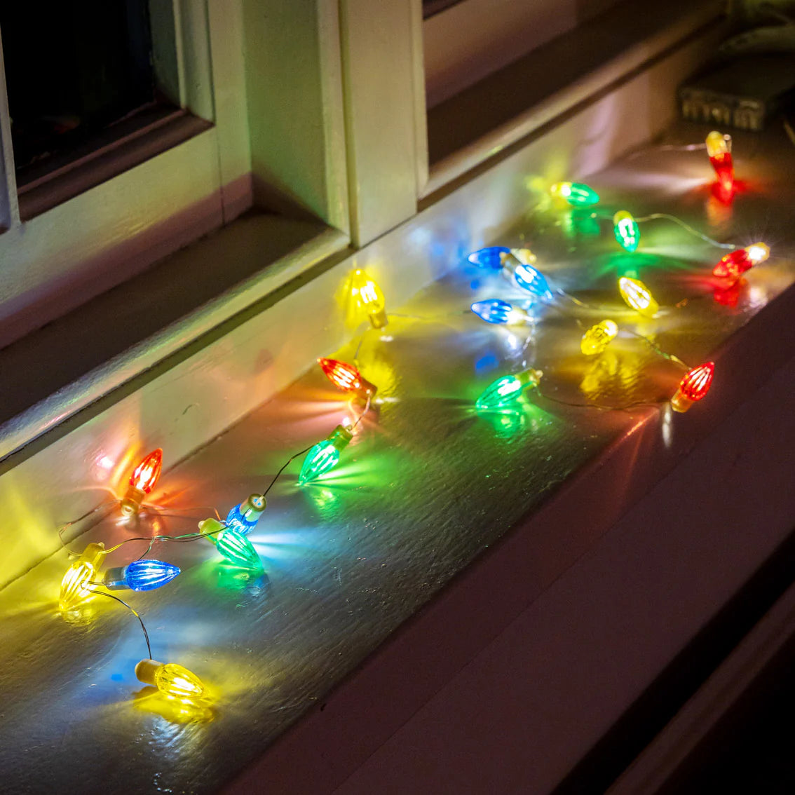 Retro Pop Bulb 2m LED String Lights By Penny Black